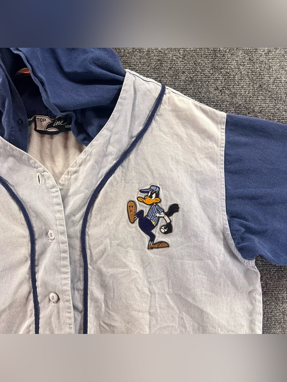 Vintage Daffy Duck Looney Tunes Baseball Mens Hooded Shirt Top Line USA Chambray